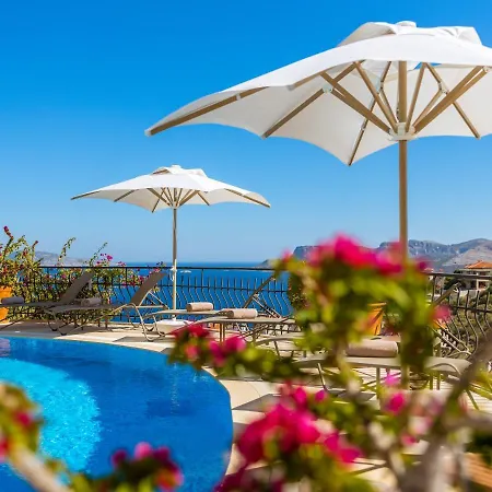 Hill House Adult Only Hotell 4*