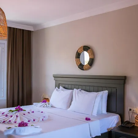 Hill House Adult Only Hotell Kaş